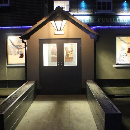 Fusilier Inn Wembley Bagian luar foto