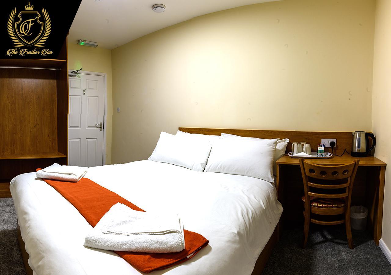 Fusilier Inn Wembley Bagian luar foto