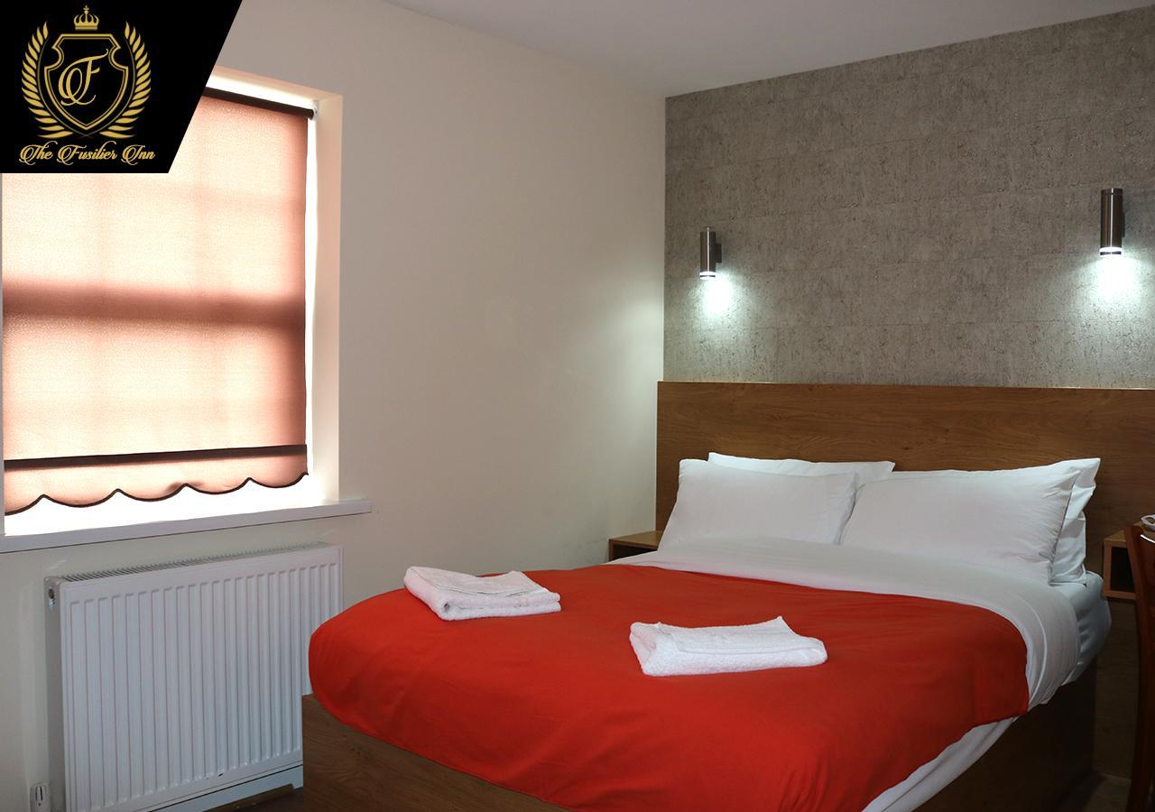 Fusilier Inn Wembley Bagian luar foto
