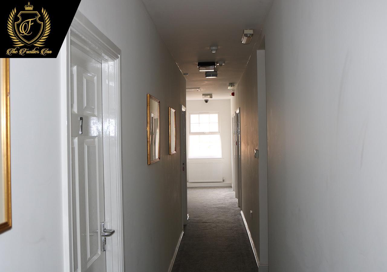Fusilier Inn Wembley Bagian luar foto