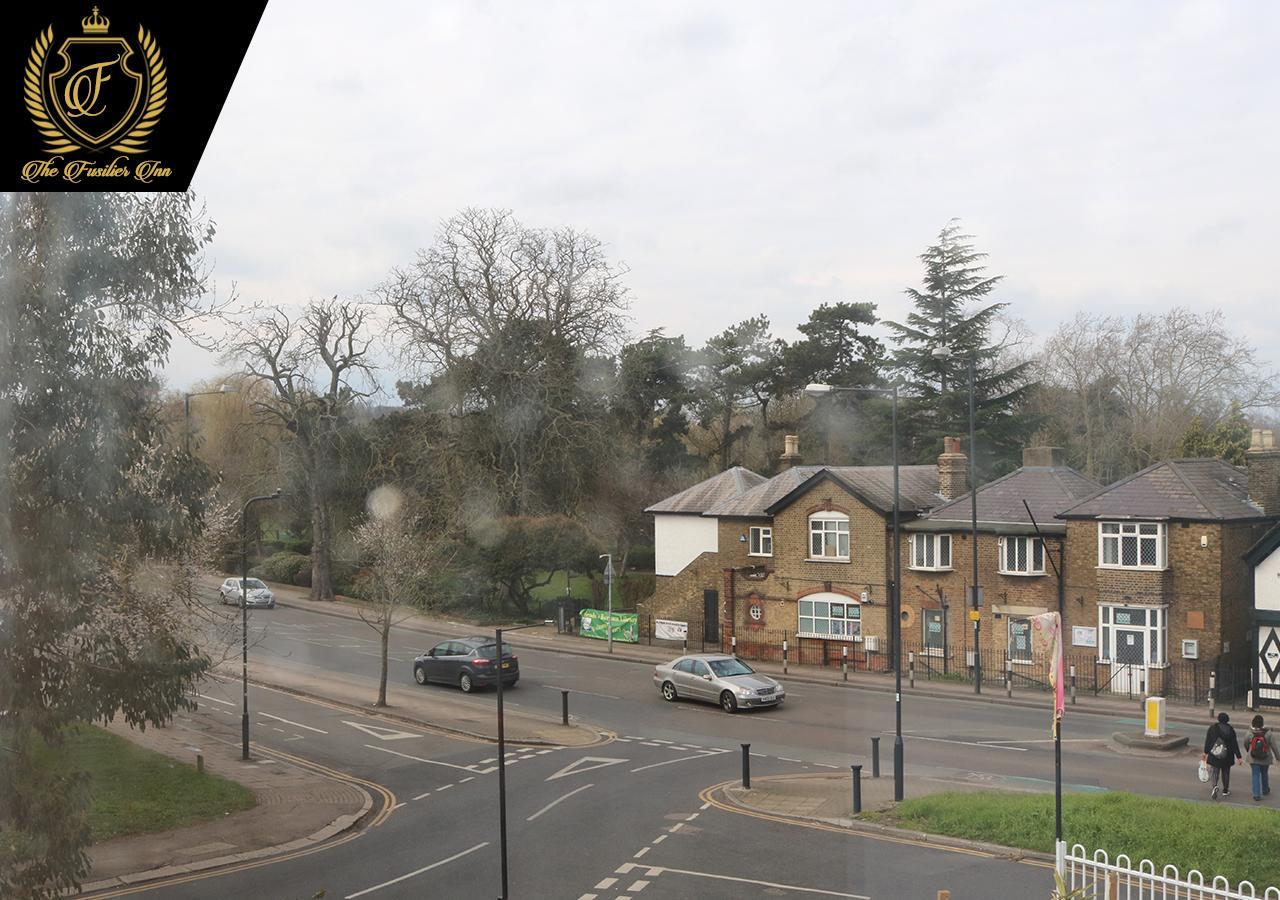 Fusilier Inn Wembley Bagian luar foto