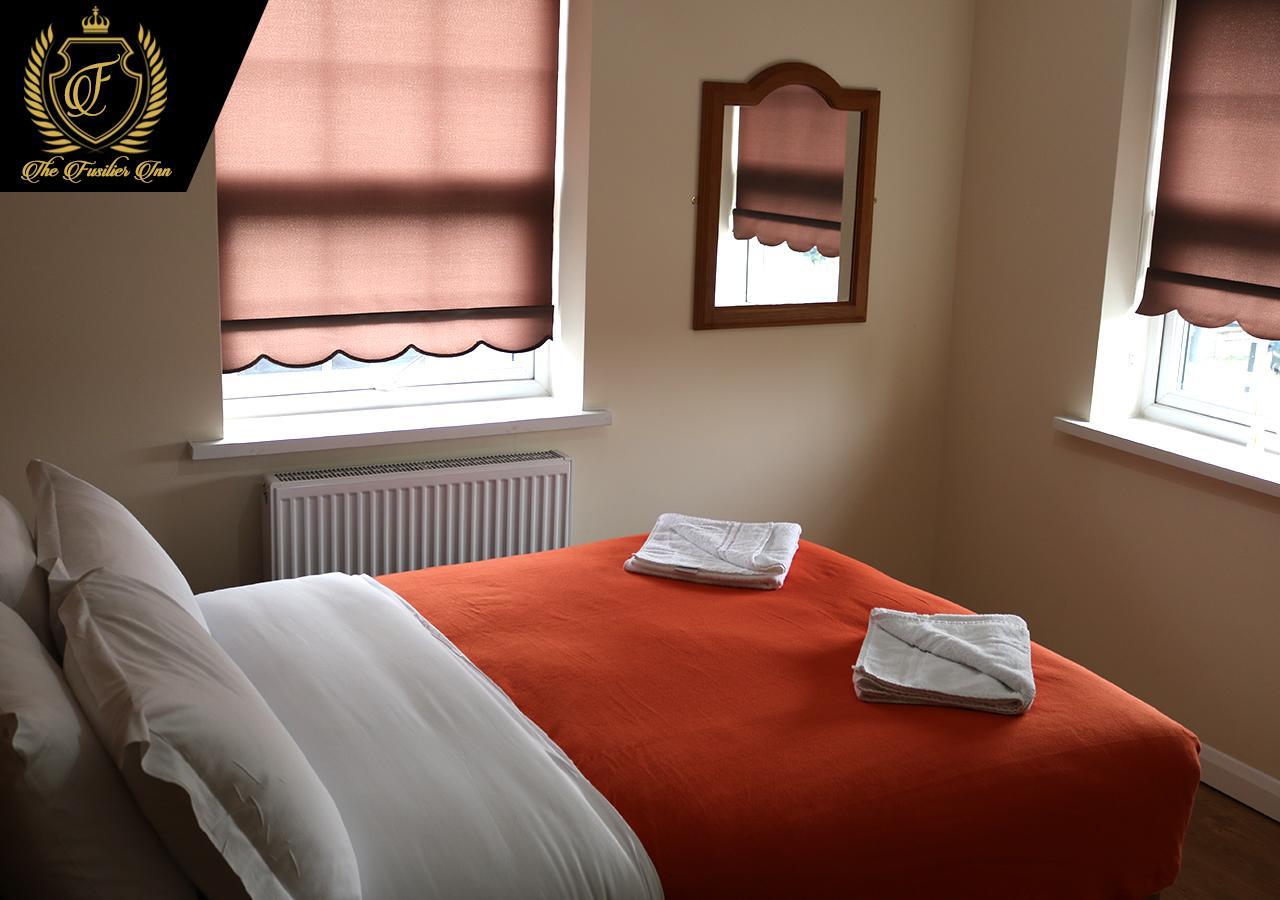 Fusilier Inn Wembley Bagian luar foto