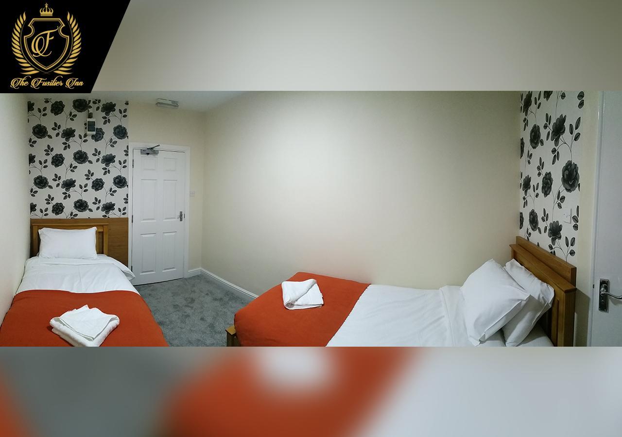 Fusilier Inn Wembley Bagian luar foto