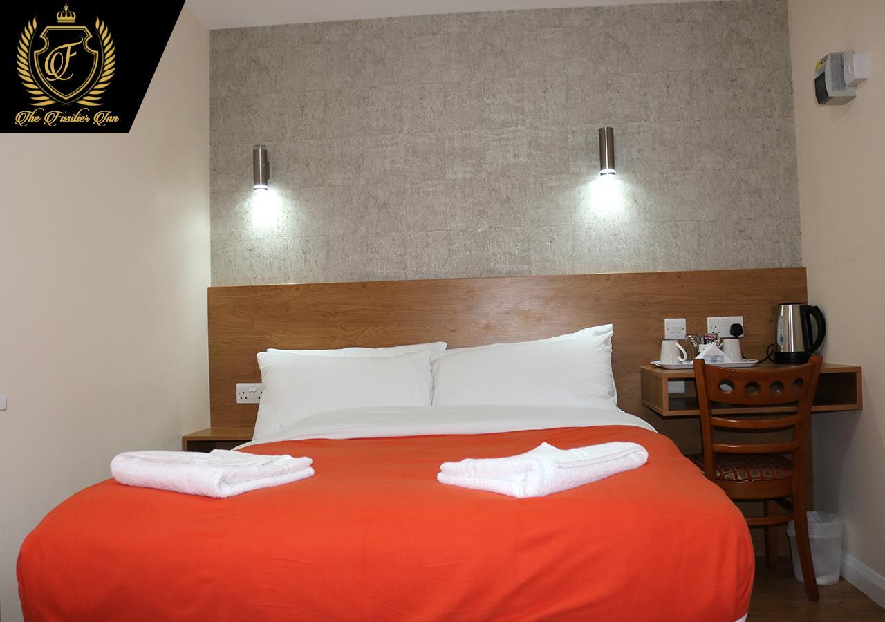 Fusilier Inn Wembley Bagian luar foto